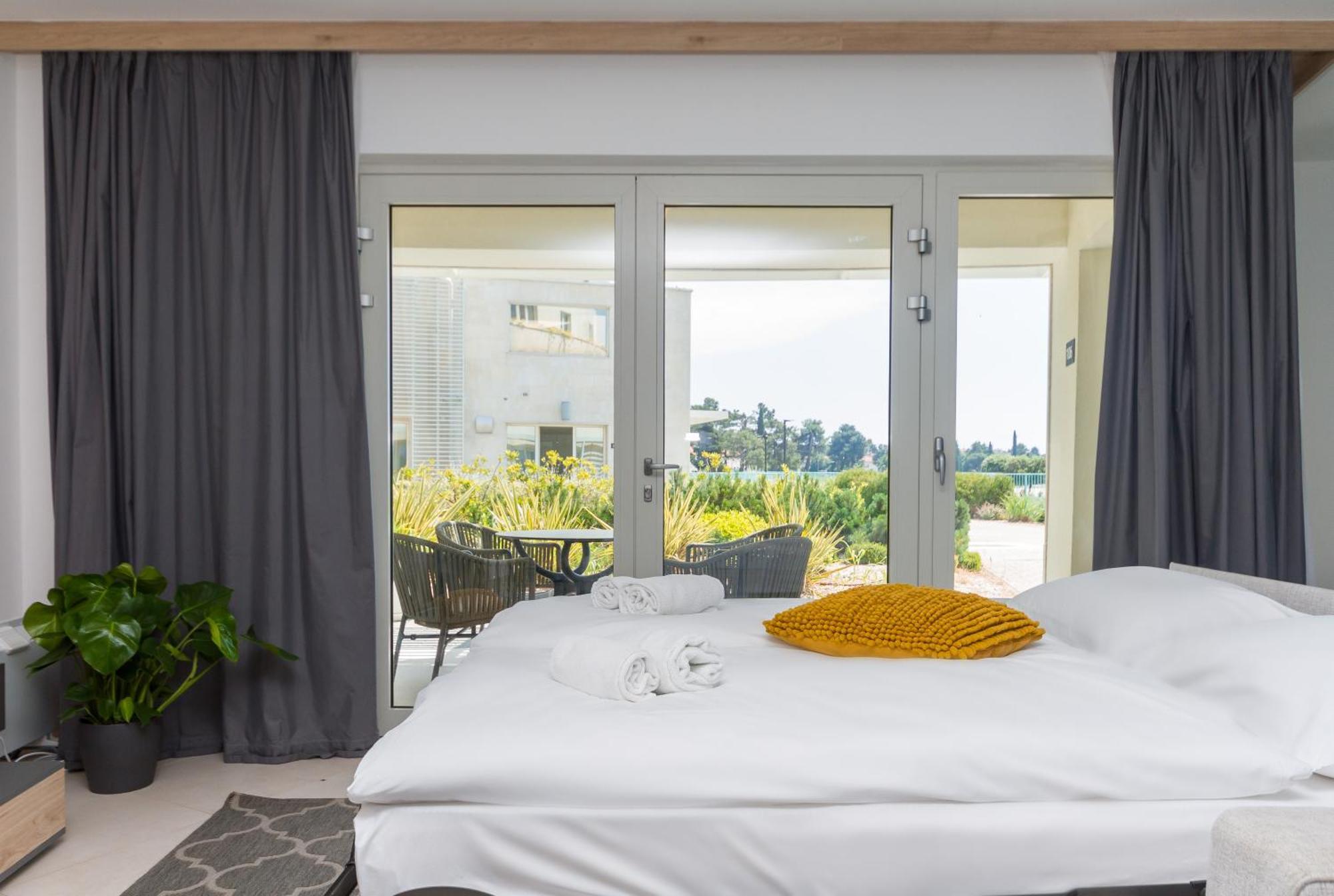 The Garden Palace Umag By Locap Group Exterior foto