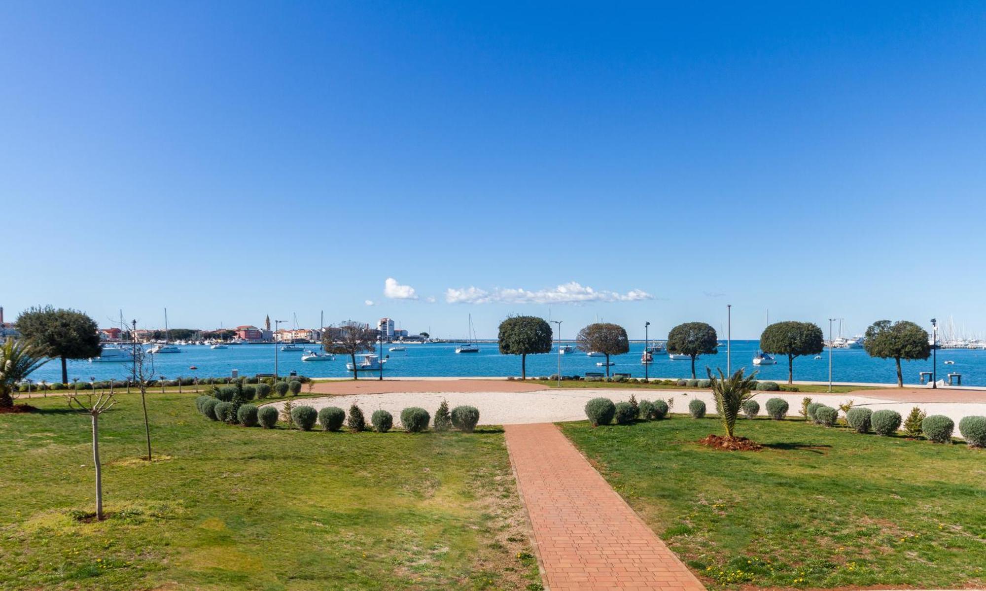 The Garden Palace Umag By Locap Group Exterior foto